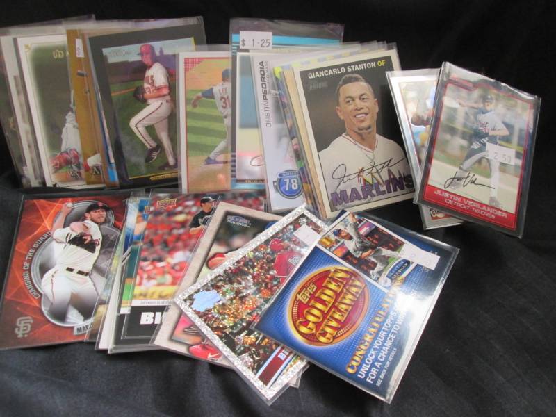 30 Baseball Star Cards...