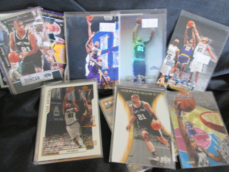 40 Tim Duncan Cards...