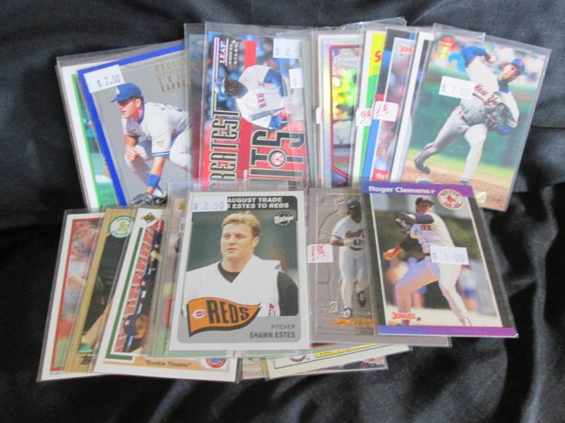 30 Baseball Star Cards...