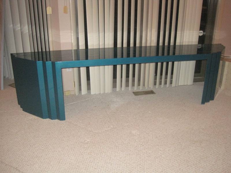 lot 5 image: Mid Century Teal Sofa Table in the Manner Of Milo Baughman.