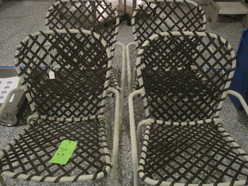 lot 35 image: 4 Stacking Patio chairs with webbing.