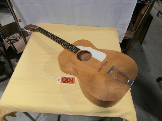lot 1 image: Vintage La Johns Acoustic Guitar