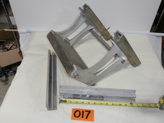 lot 17 image: Another Kicker Auxiliary Motor Bracket