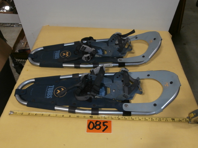lot 85 image: Pair of TUBBS Adventure 25 Snow Shoes