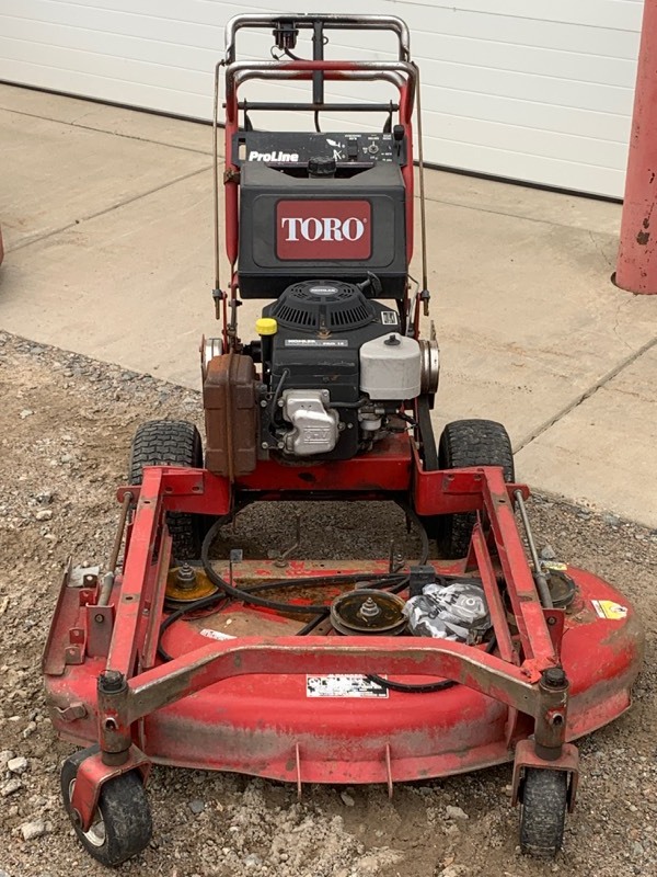 lot 5 image: Toro ProLine Walk-Behind Lawn Mower