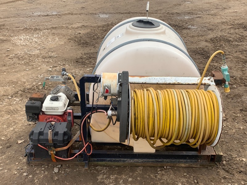 lot 2-B image: Commercial Fertilizer Sprayer System