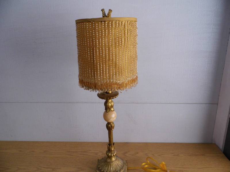 Lamp w Shade