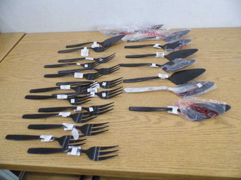 New Black Metal Serving Utensils