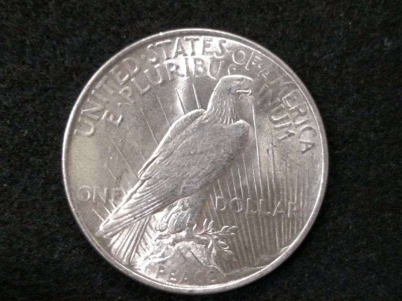 1922 High Grade Peace Silver Dollar...