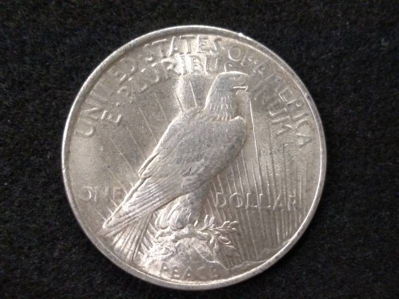 1922 High Grade Peace Silver Dollar...