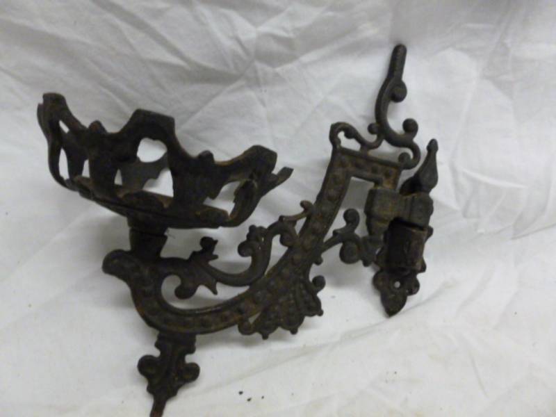 Vintage Bracket Lamp