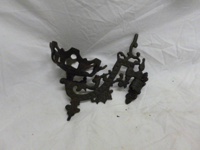 Vintage Bracket Lamp