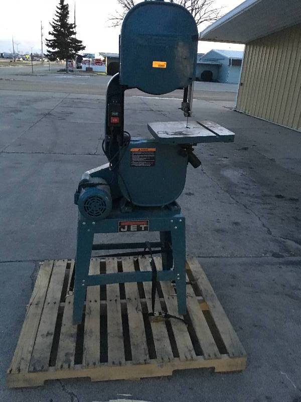 lot 163 image: Jet Woodworking Bandsaw Model JWBS-14OS
