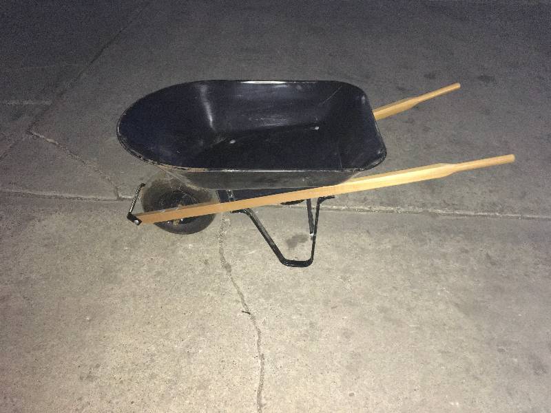 lot 167 image: Wheelbarrow