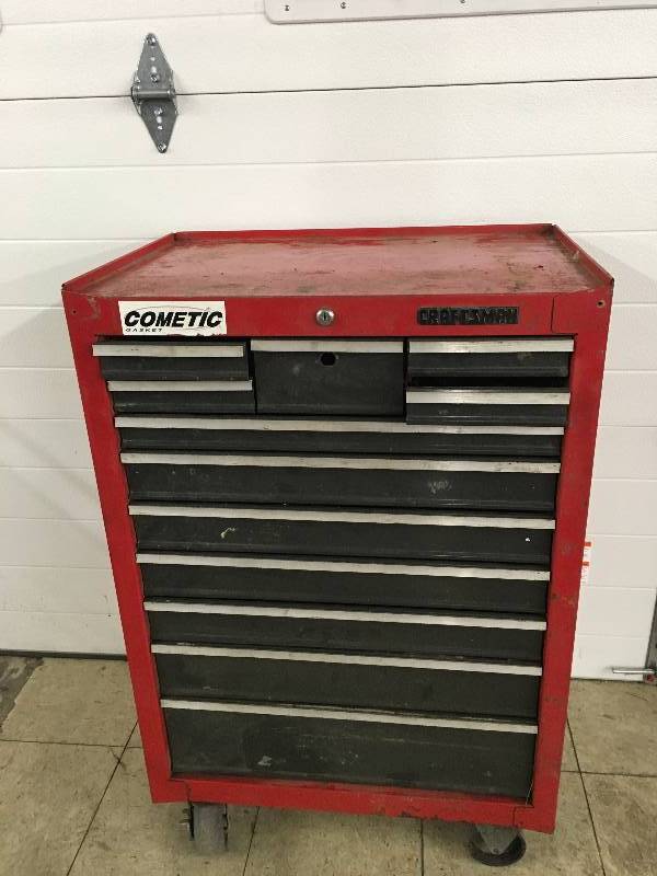 lot 169 image: Craftsman Tool Box On Wheels