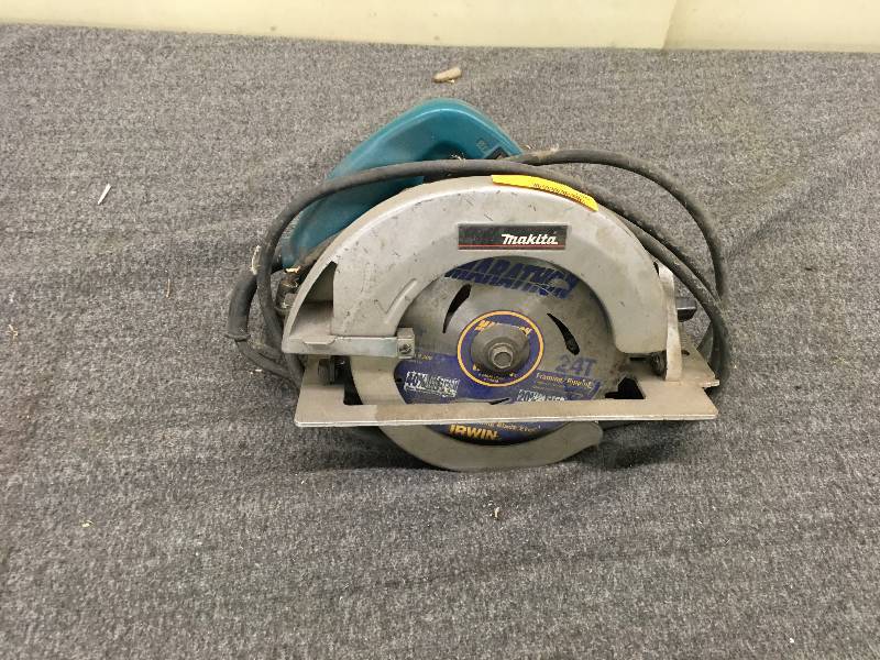 lot 185 image: Makita Circular Saw