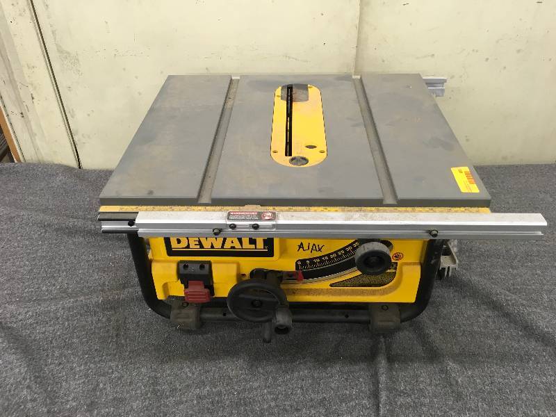 lot 183 image: DeWalt DW745 Table Saw