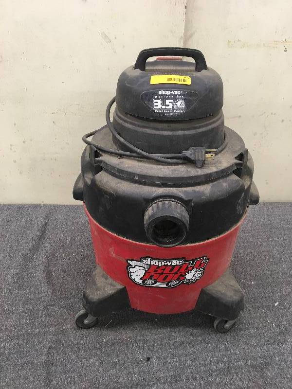 lot 202 image: Shop Vac WetDry  Vat 3.5 HP Vacuum
