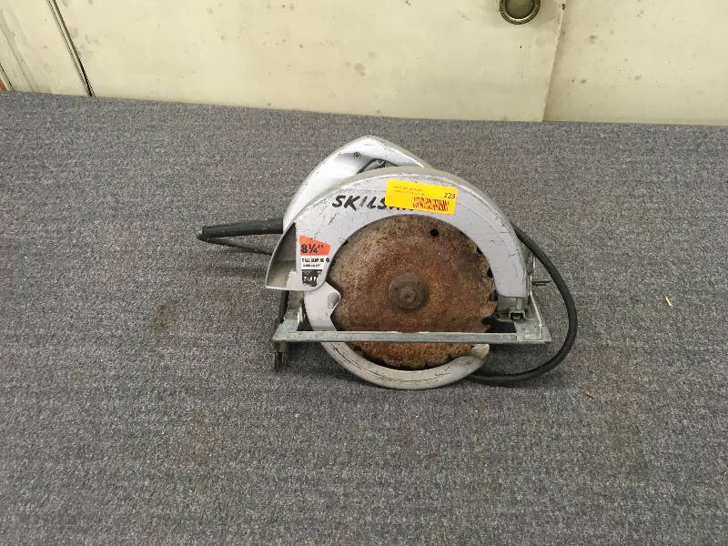 lot 223 image: Skilsaw Model 554 Ball Bearing Saw