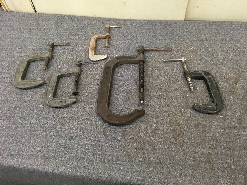 lot 259 image: 5 Clamps