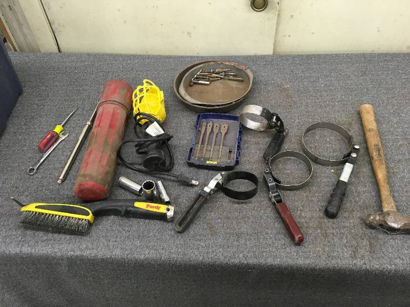 lot 261 image: Misc Tools