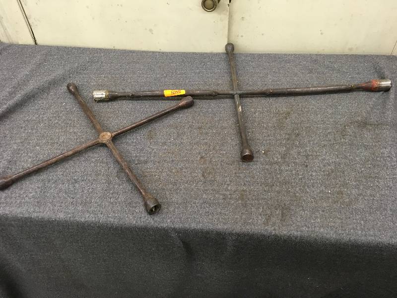 lot 264 image: Two Vehicle Lug Wrenches