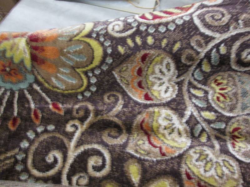 lot 17 image: Tayse Rugs Capri Brown 2 ft. x 10 f...