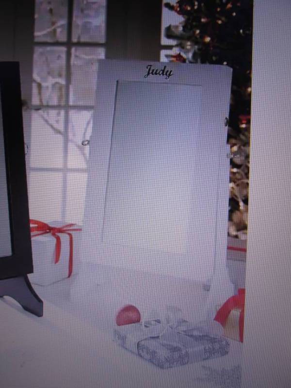lot 40 image: Tabletop Jewelry Organizer open box...