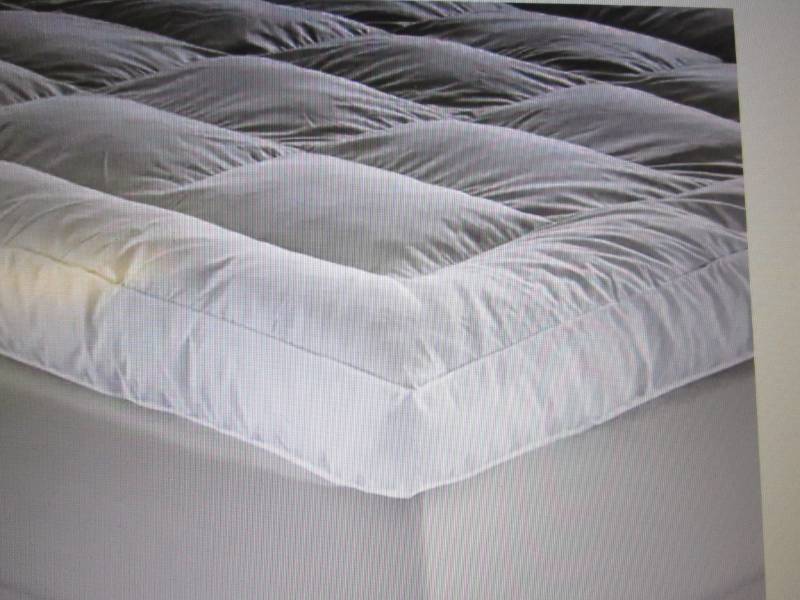 lot 59 image: Sleep Connection Supreme Featherb...