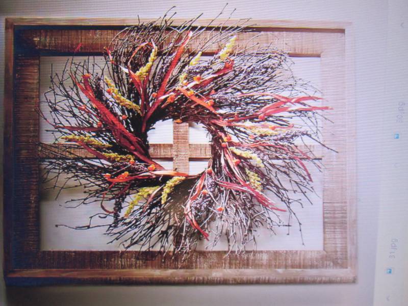 lot 78 image: Window Wreath Frame open box, needs...