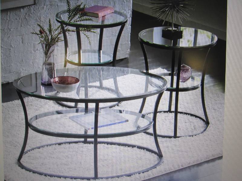 lot 85 image: Circle Table Set open box Retail $1...