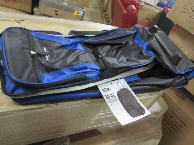 lot 120 image: Adventure 30 inch Rolling Upright D...