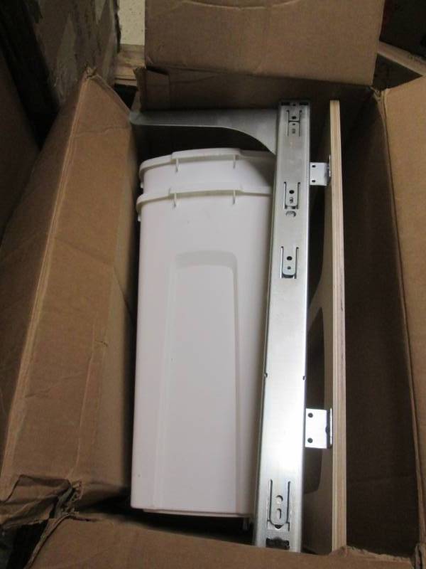 lot 170 image: Knap&Vogt Pull Out Trash bin System...