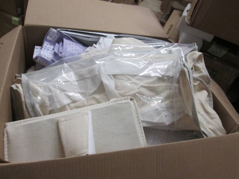 lot 176 image: Box of Assorted Fabric Organizers...