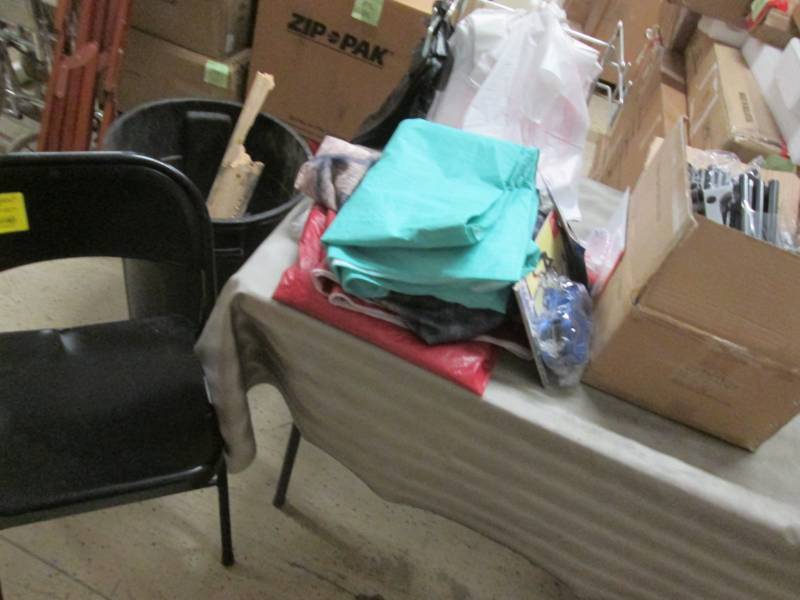 lot 186 image: Folding Chair, Table Cloths, Storag...