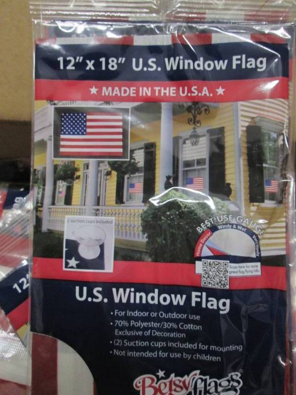 lot 192 image: Box of 12x18 inch US Window Flags...