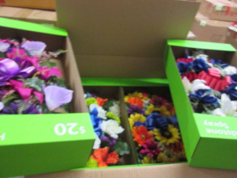 lot 221 image: Box of 4 Headstone Sprays Retail $2...