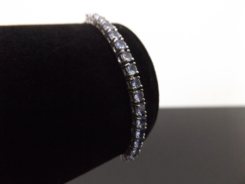 lot 29 image: .925 Sterling Silver Lolite Crystal Bracelet
