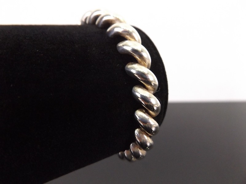 lot 42 image: .925 Sterling Silver Thick Heavy Rope Bracelet