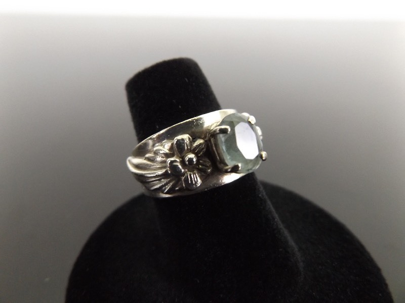 lot 48 image: .925 Sterling Silver Faceted Prehnite Ring Size 6