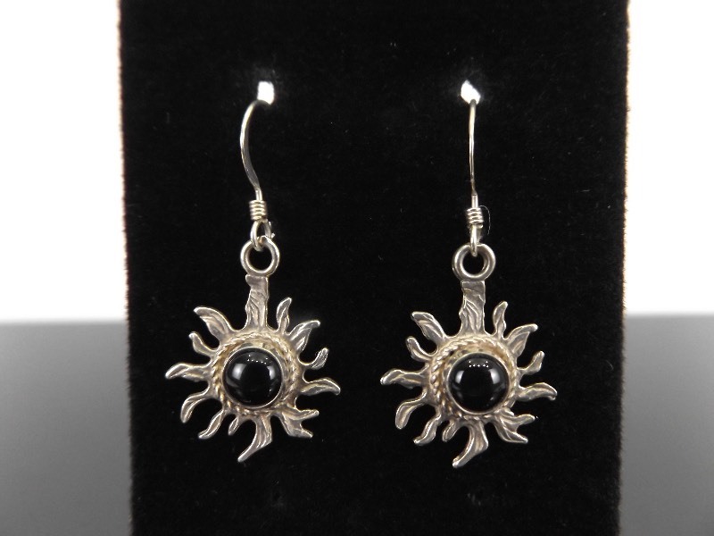 lot 75 image: .925 Sterling Silver Black Onyx Cabochon Sun Disc Hook Dangle Earrings