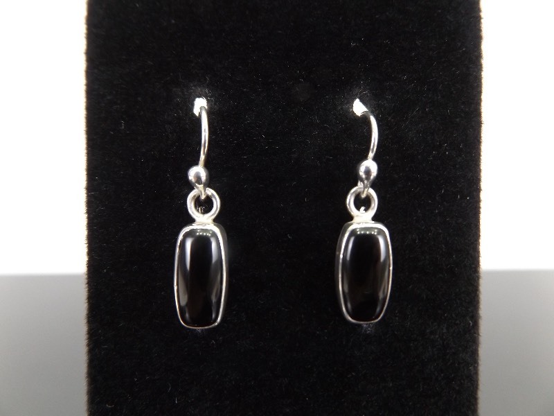lot 76 image: .925 Sterling Silver Black Onyx Hook Dangle Earrings