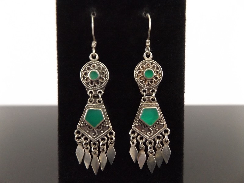 lot 79 image: .925 Sterling Silver Inlayed Malachite Art Nouveau Hook Dangle Earrings