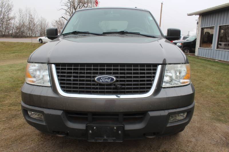 2005 Ford Expedition XLT 4x4  - One Owner -