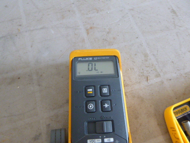 Fluke Electrical Tester and DriverDrill Bit Sets