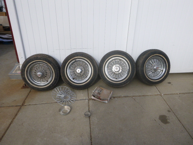 4 Navigator 800S Tires