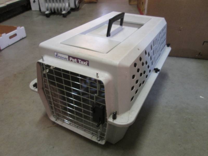 Petmate Pet Taxi Approx 21 x 12 x...