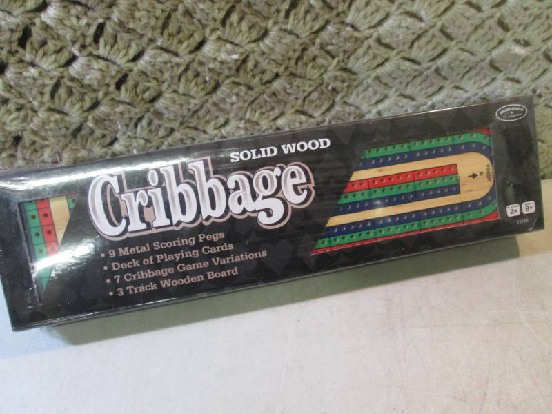Solid Wood Cribbage Board Set New U...