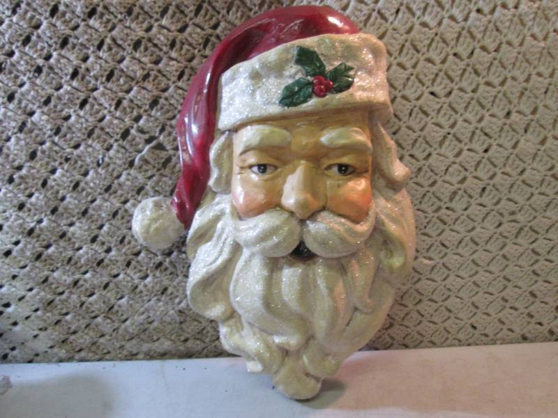 Large Santa Wall Hanging 18 high. ...