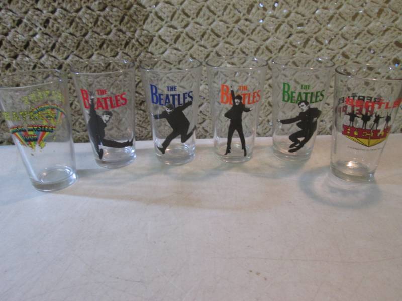 Set of Beatles Glasses  CSB...